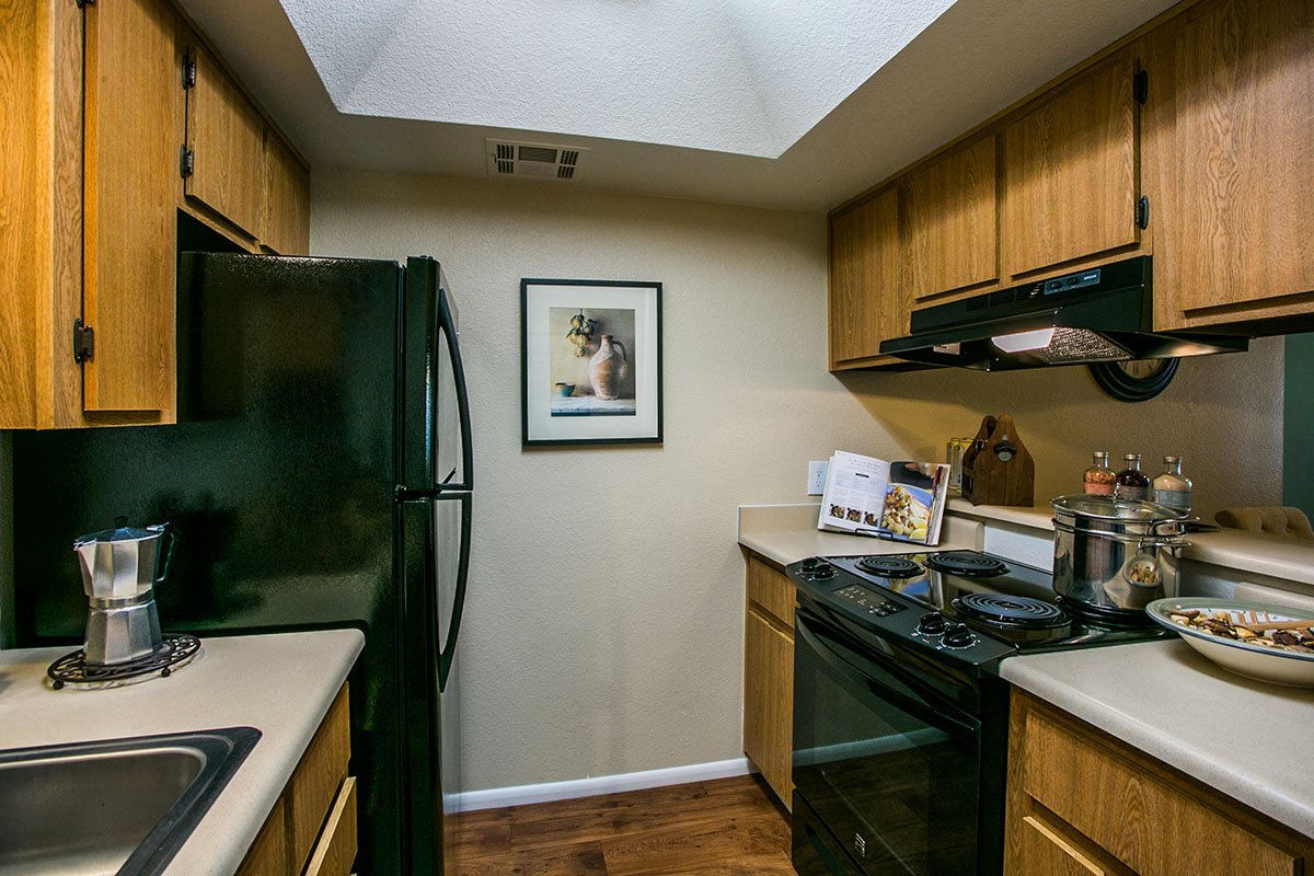 Towne Square Apartment Homes photo 2